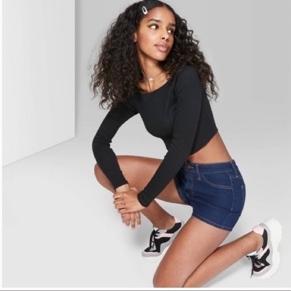 Dark wash denim shorts - Picture 5 of 5